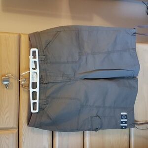 St. John's Bay ladies 11" Bermuda mid rise shorts, NWT